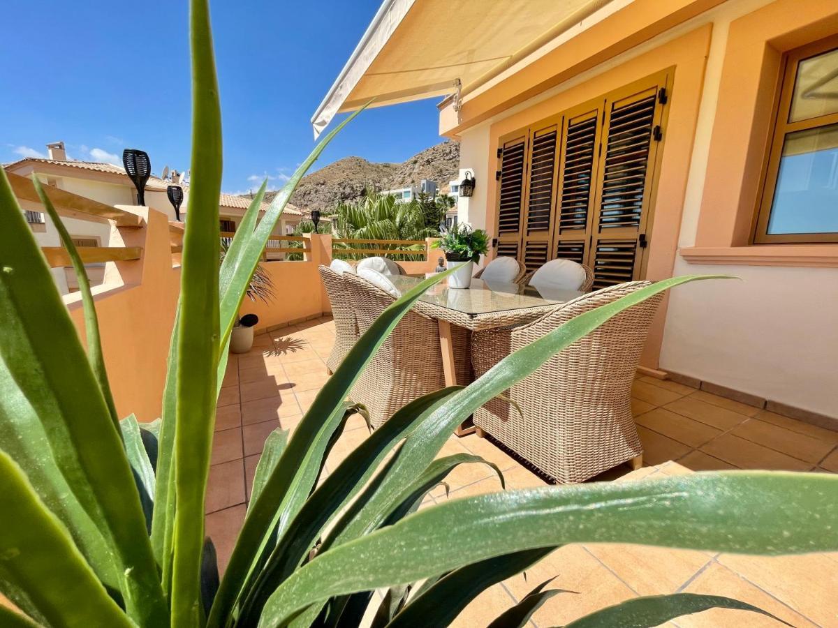 Modern 2-floor Penthouse With Sea Views - Sleeps 7 Apartment *
