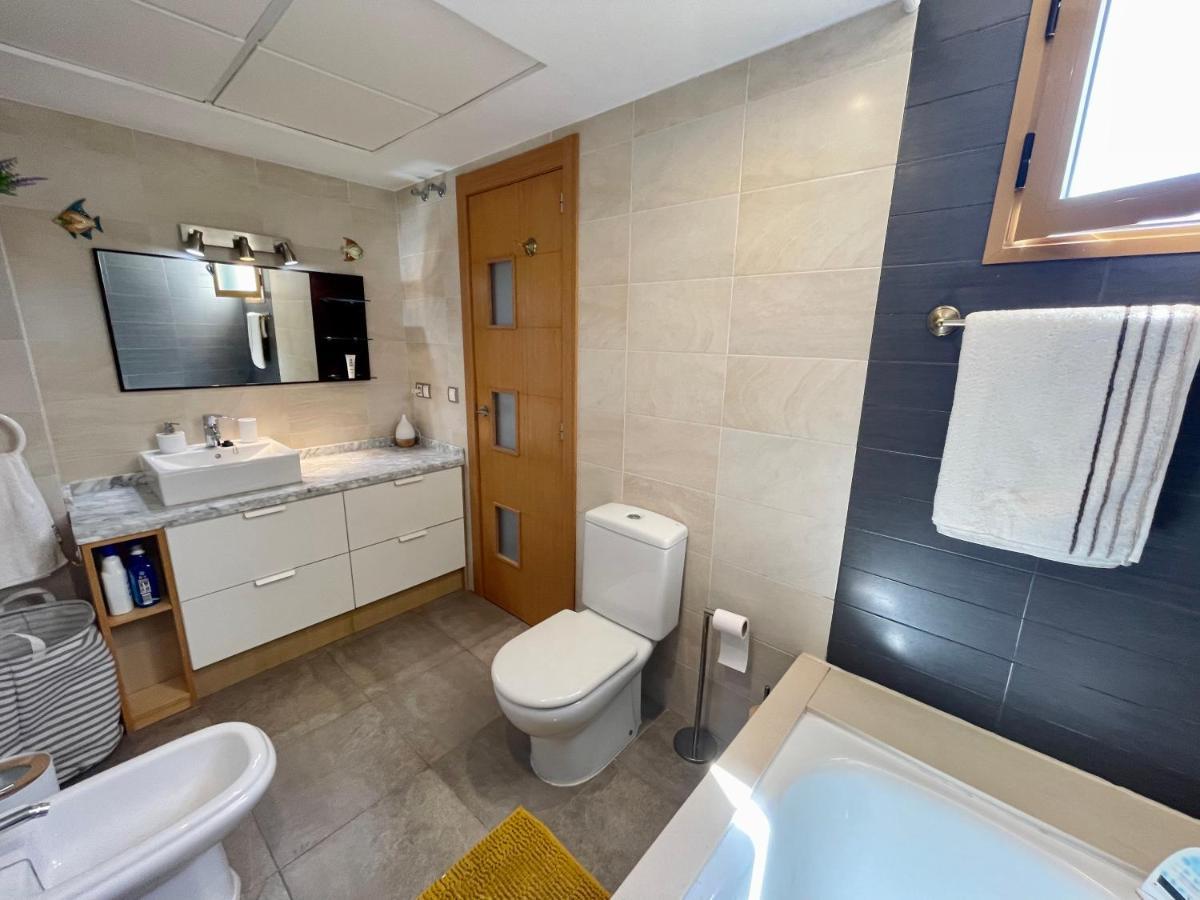 Apartment Modern 2-floor Penthouse With Sea Views - Sleeps 7