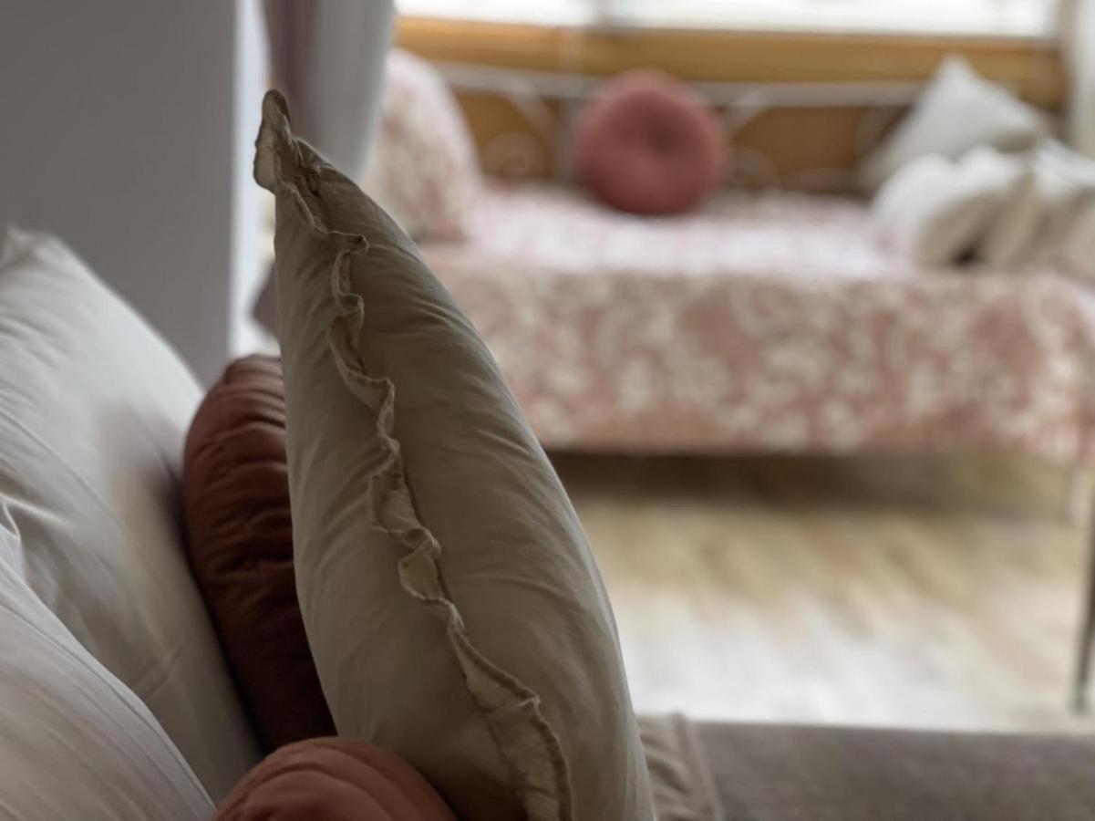 Apartment Modern 2-floor Penthouse With Sea Views - Sleeps 7 *